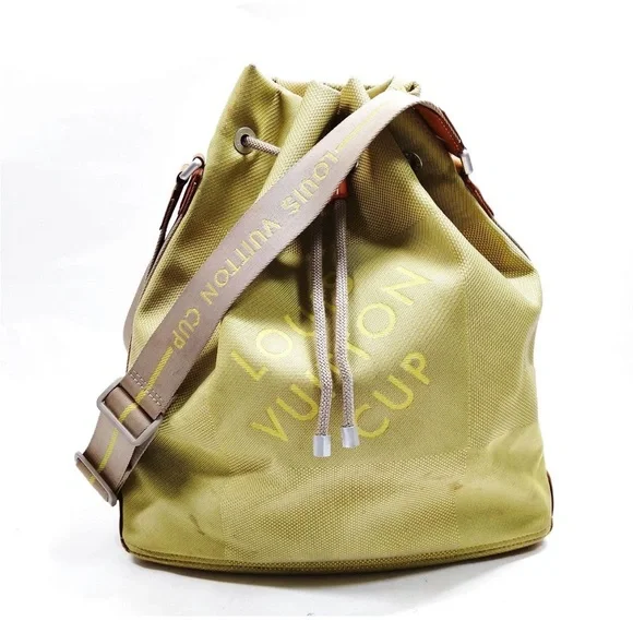 Louis Vuitton Bucket Bag - Picture 1 of 6